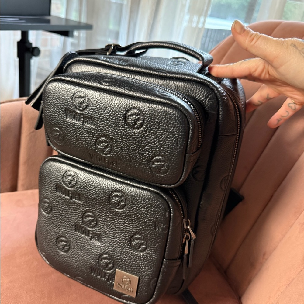 Wolfpack 9l Luxury Leather Backpack